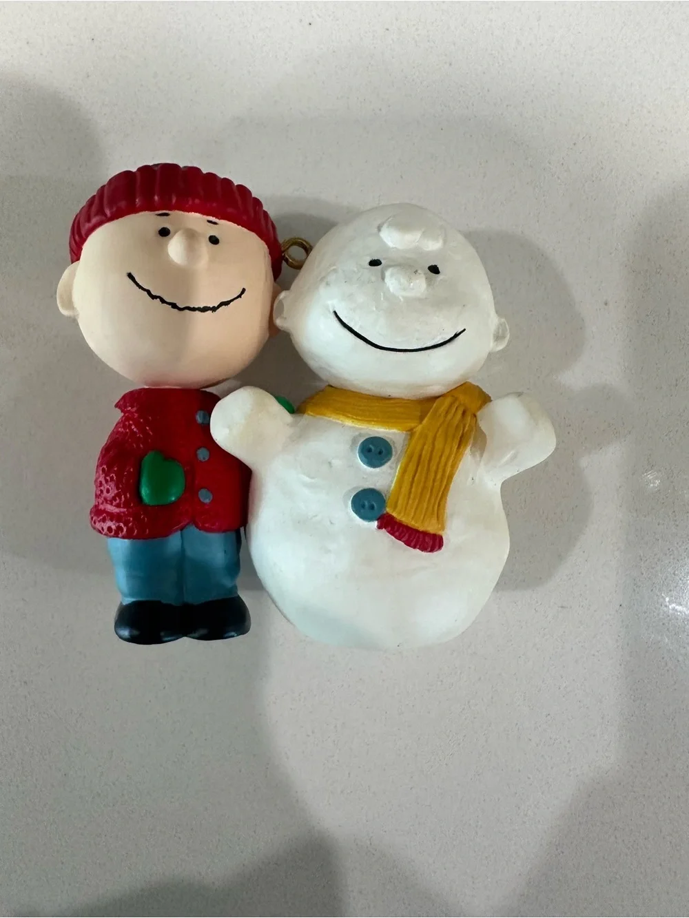 Hallmark Ornament 1993 The Peanuts Gang  Charlie Brown QX531-5